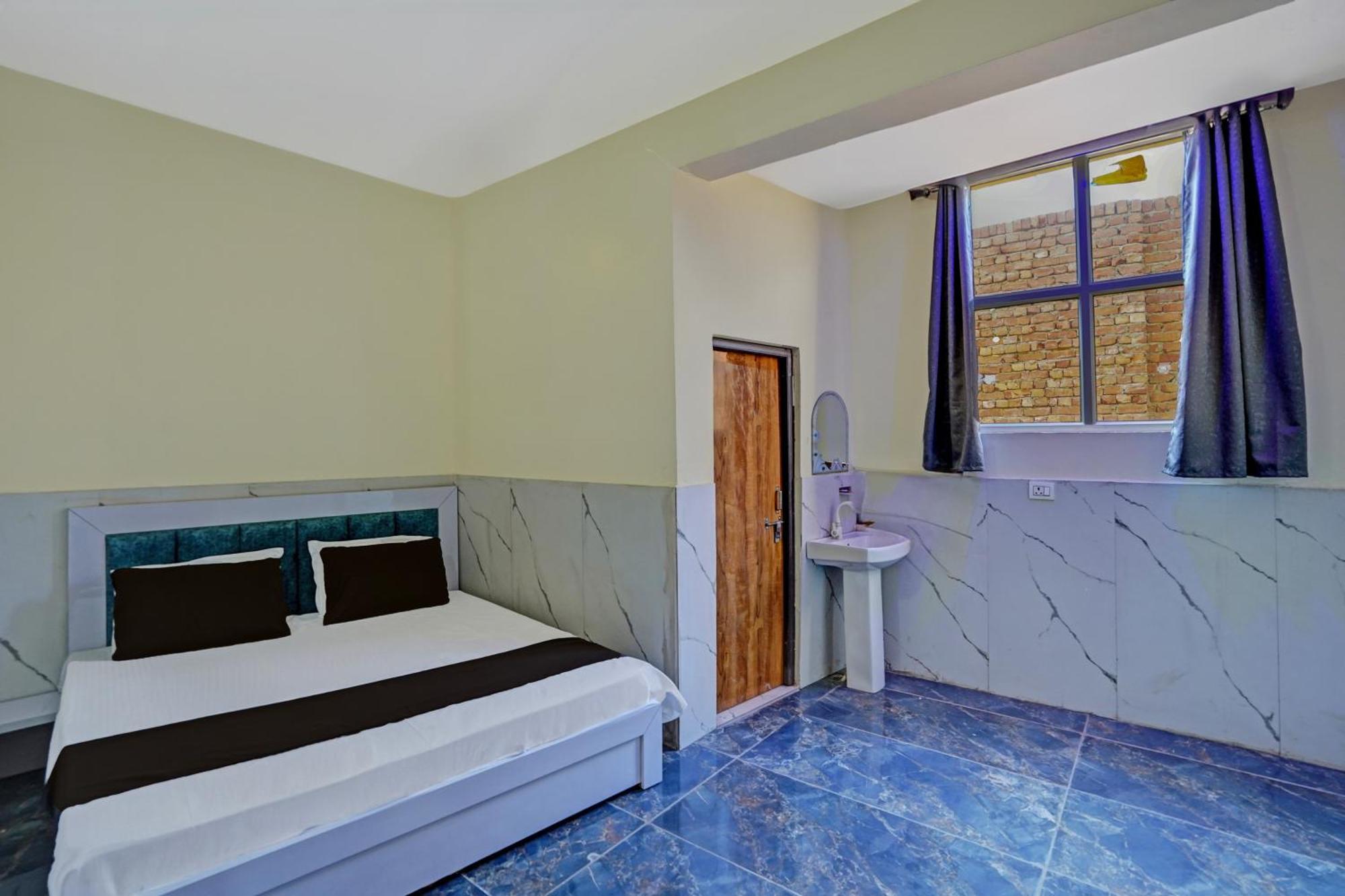 Hotel O Abhinav Hotel Noida Extérieur photo