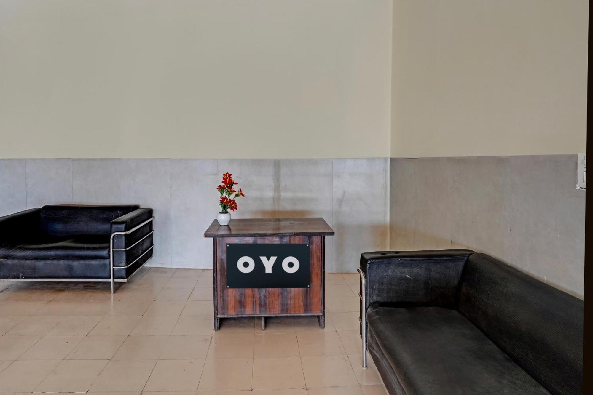 Hotel O Abhinav Hotel Noida Extérieur photo